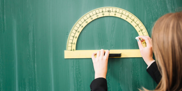 Mülakat Liyakati Katleder, Ehliyeti Öldürür!