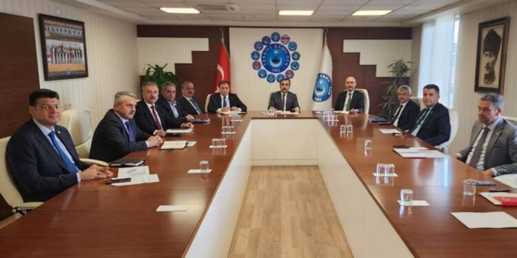 Türkiye Kamu-Sen Temmuz Ayına İlişkin Maaş Taleplerini Belirledi