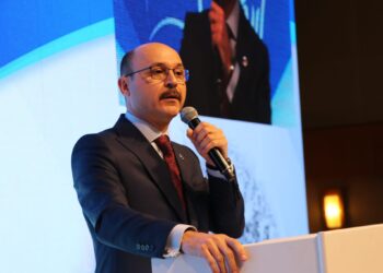 Okul ve Öğretmenin Rol ve İşlevi, Başka Hiçbir Unsura Devredilemez!