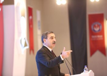 “Alım Gücünü Artırmak İçin Ek Zam ve Refah Payından Başka Çare Yok”