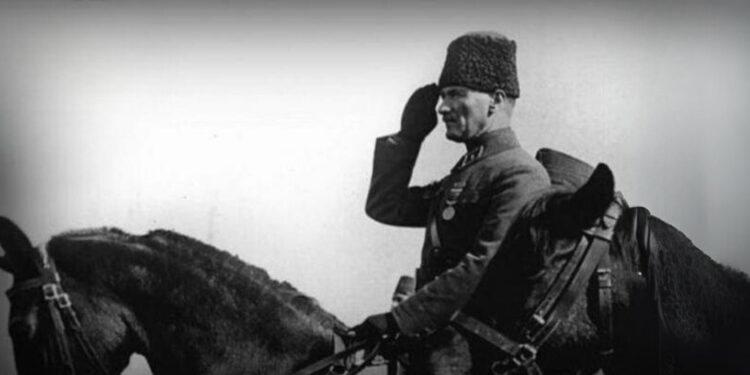 TÜRK’ÜN MEVCUDİYETİ 30 AĞUSTOS’LA TARİHE MÜHÜRLENDİ