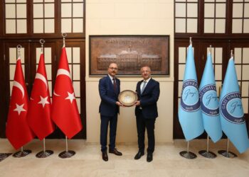 GAZİ ÜNİVERSİTESİ REKTÖRÜ PROF. DR. UĞUR ÜNAL’A ZİYARET