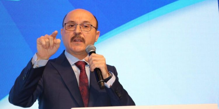 GENÇ ÖĞRETMENLERİMİZİN HAYALLERİYLE OYNANMASIN!